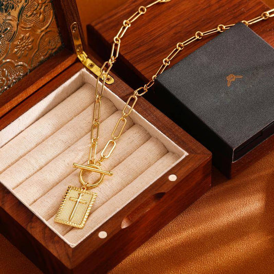 ✨Hot Sale💎Cross Pendant Paperclip Chain Necklace 14K Gold Silver Plated Waterproof HypoallergenicCross Pendant Paperclip Chain Necklace 14K Gold Silver Plated Waterproof Hypoallergenic